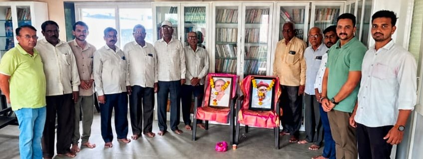 कुंडलमध्ये लोकशाहीर अण्णाभाऊ साठे व लोकमान्य टिळक यांना अभिवादन
